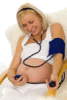 terhes anya vérnyomásmérővel